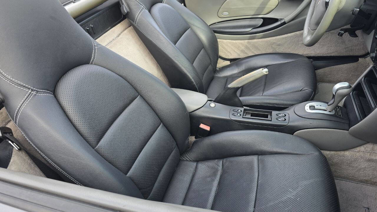Used 2003 Porsche Boxster image 25