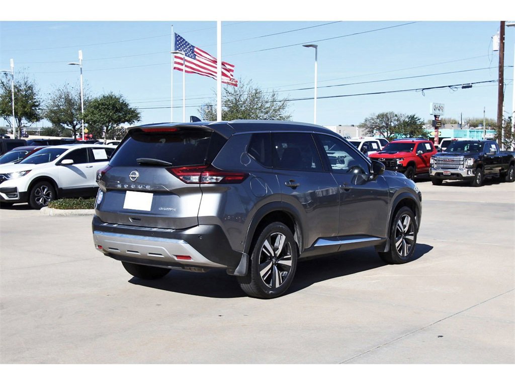 Used 2023 Nissan Rogue Platinum w/ Platinum Premium Package image 6