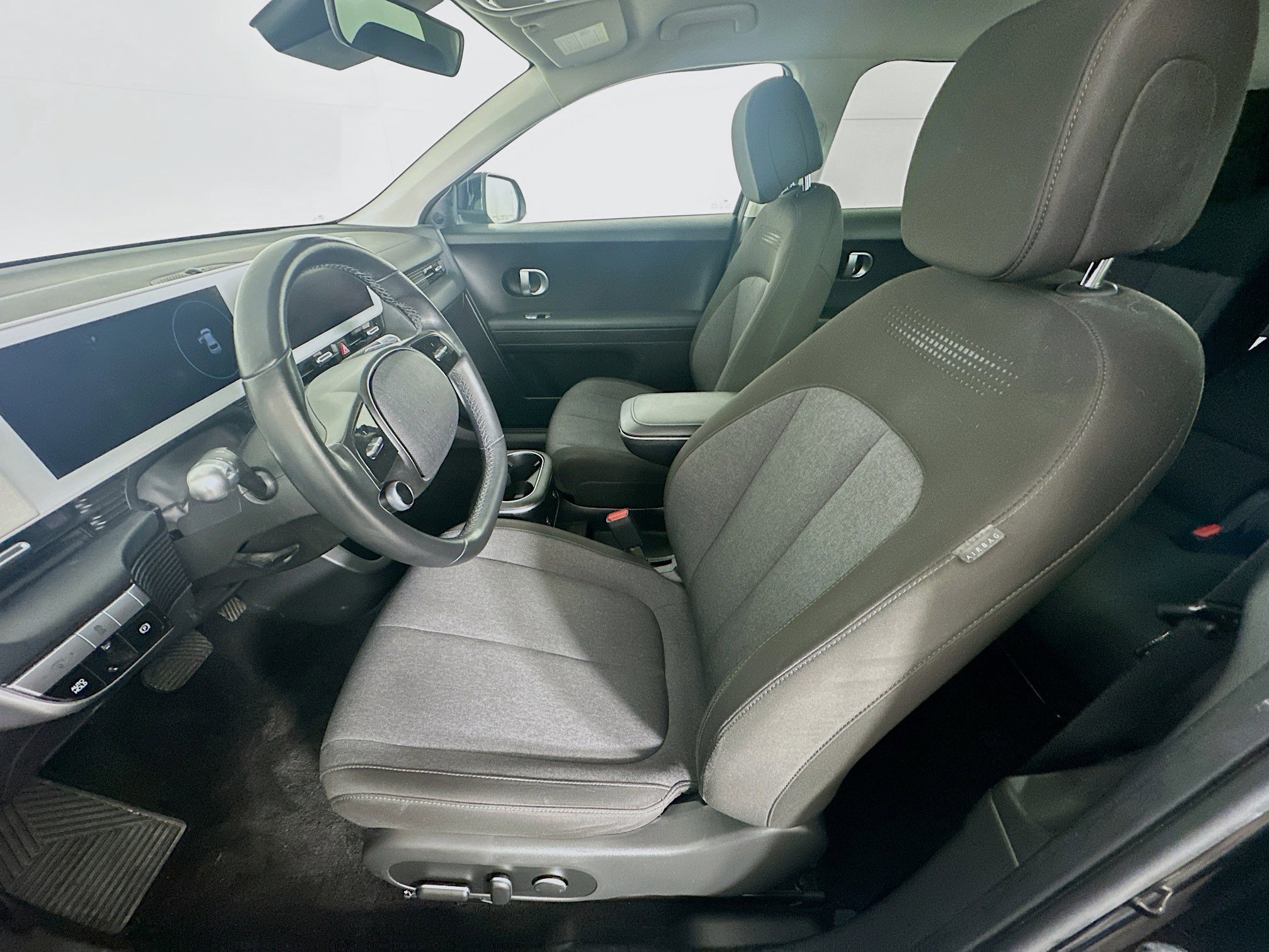 Used 2023 Hyundai Ioniq 5 SE image 13