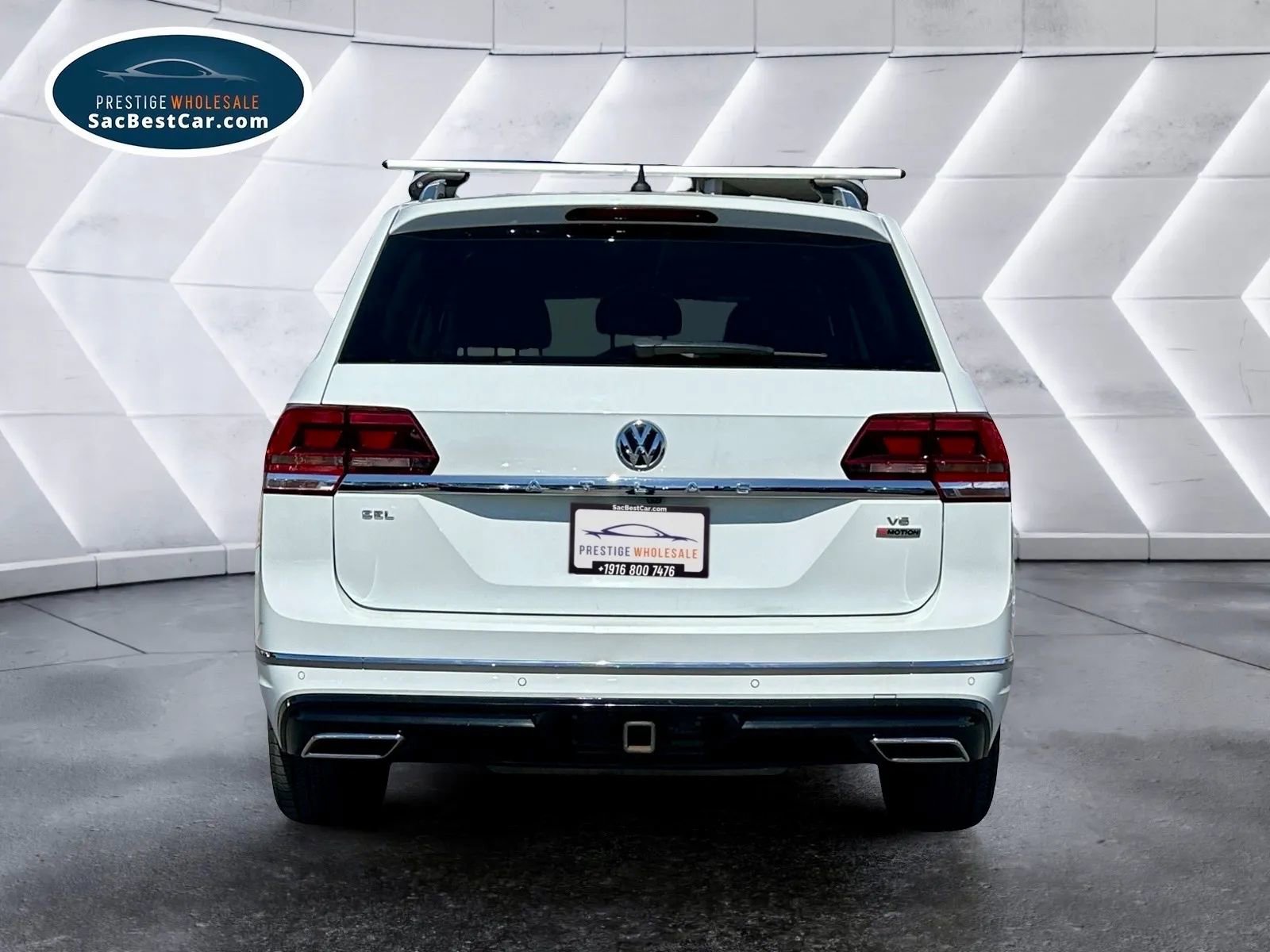 Used 2018 Volkswagen Atlas SEL w/ R-Line Package image 7