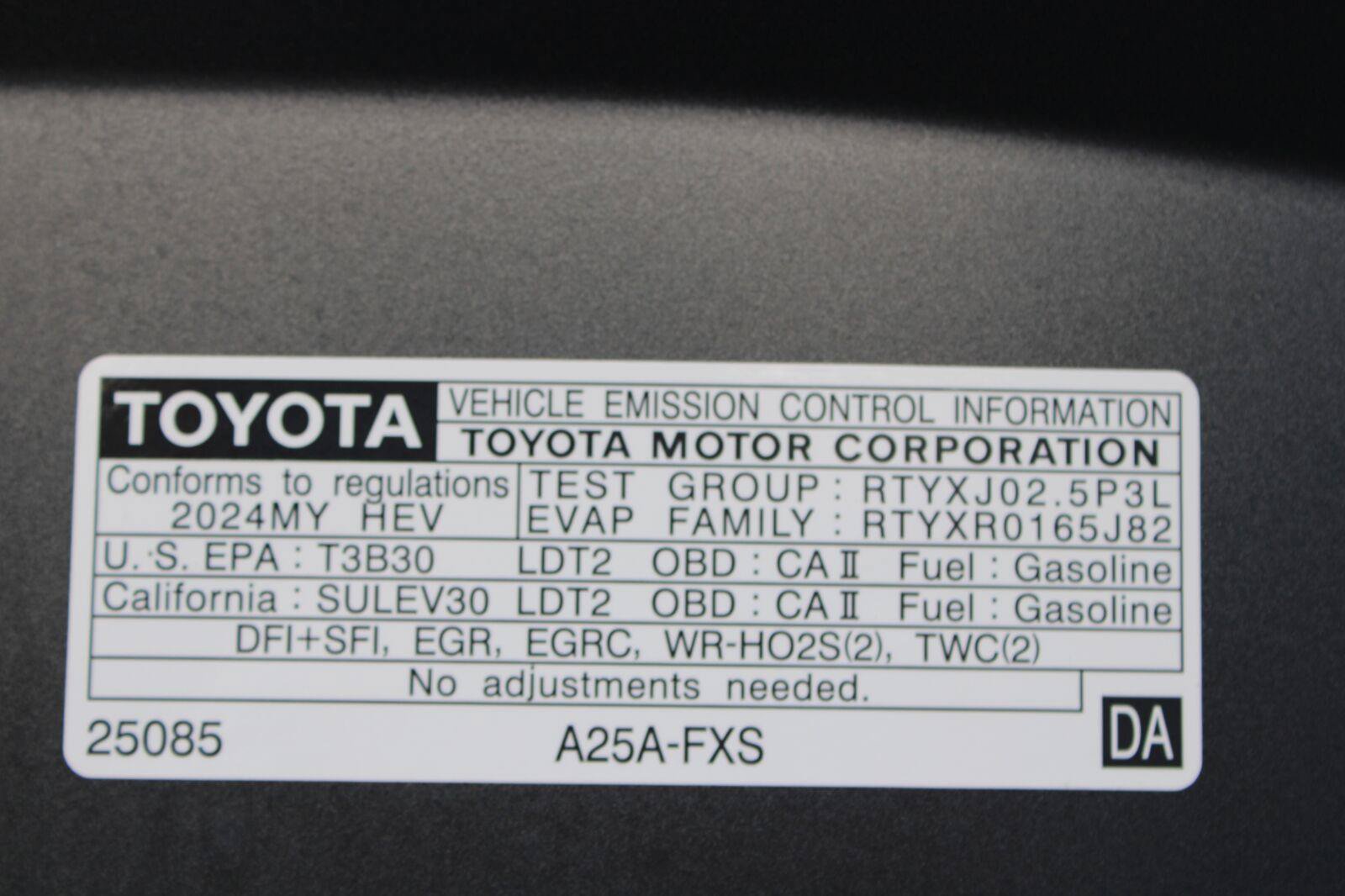 Used 2024 Toyota RAV4 XSE w/ Advanced Technology Package AWD/4WD image 54
