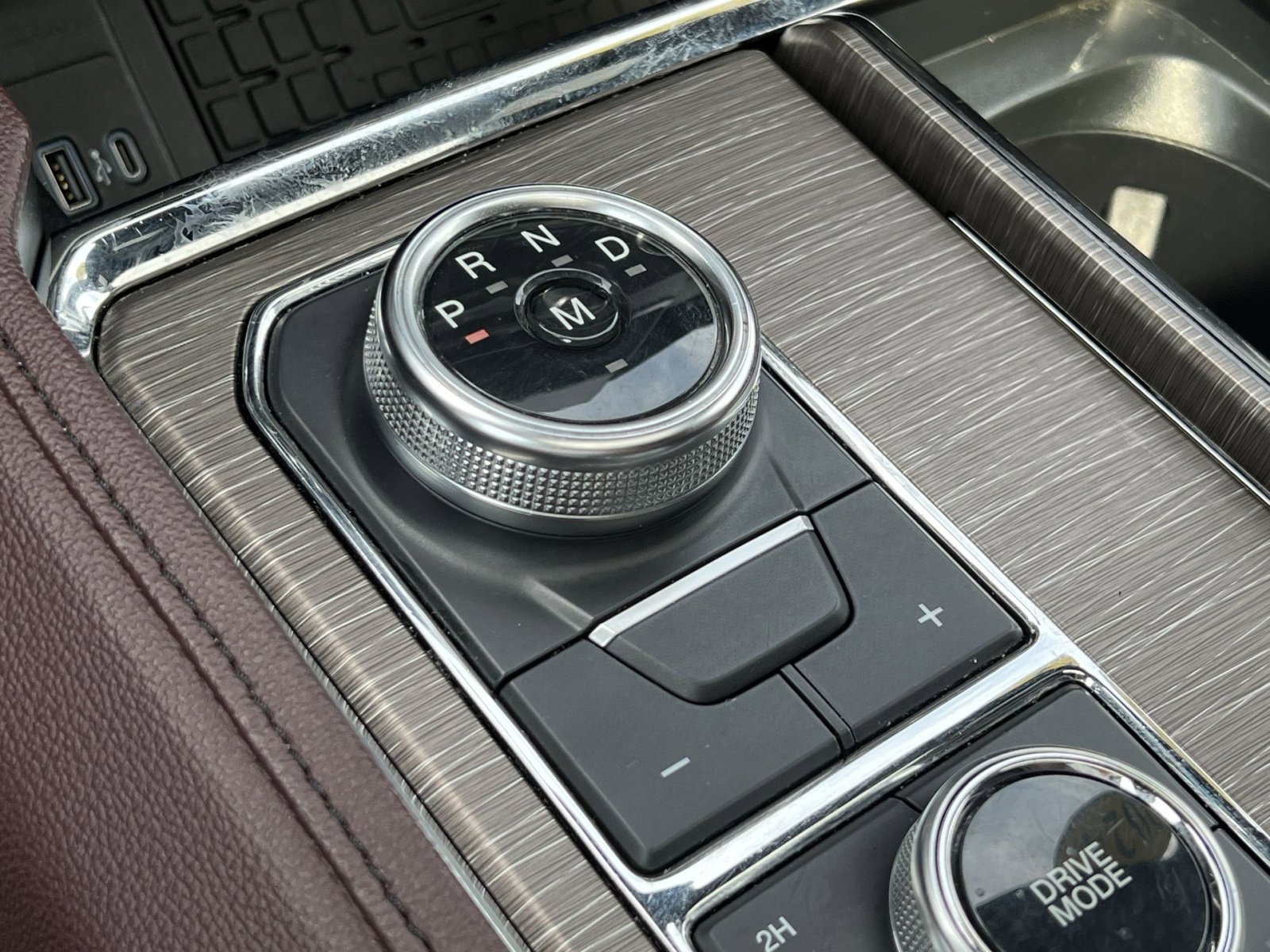 Used 2024 Ford Expedition Max Limited image 19