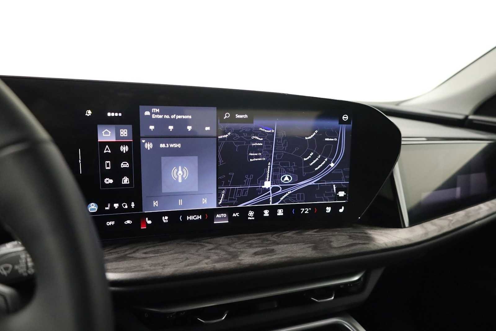 Certified 2025 Audi Q5 Prestige image 30