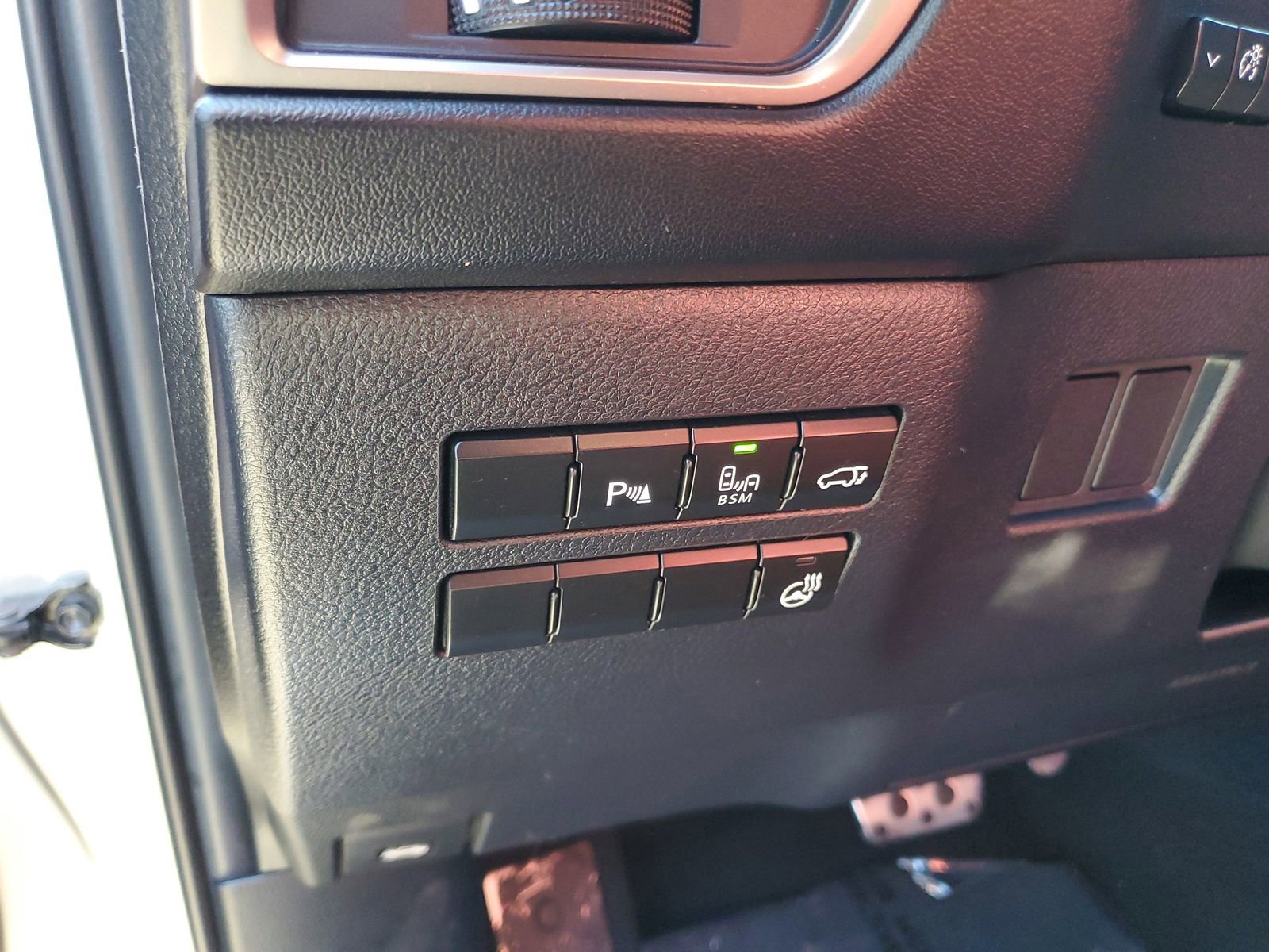 Used 2017 Lexus NX 200t F Sport image 24