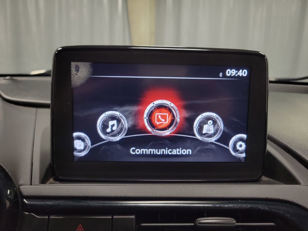 Used 2019 MAZDA MX-5 Miata Sport image 22