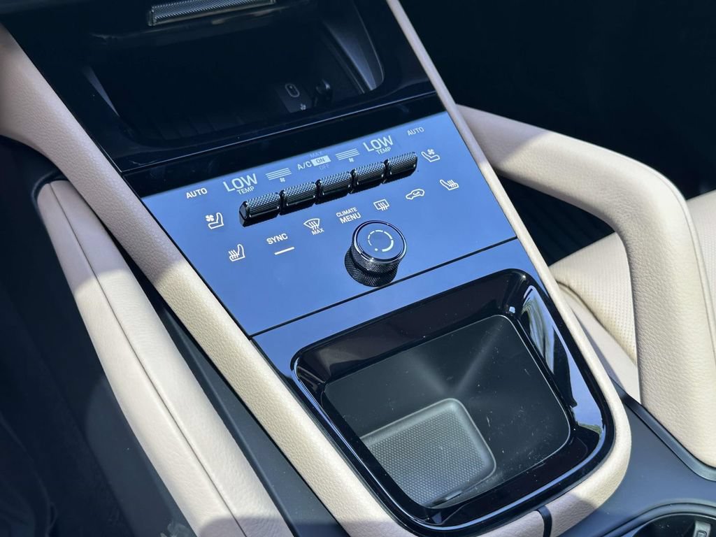 New 2026 Porsche Cayenne AWD/4WD image 26