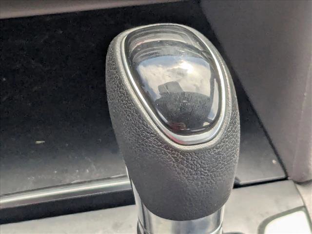 Used 2017 Hyundai Elantra SE image 13