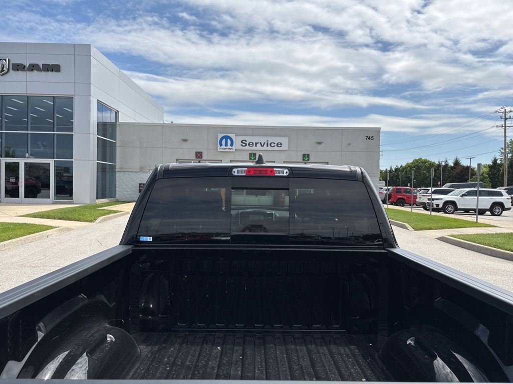 New 2026 RAM 1500 Express AWD/4WD image 11