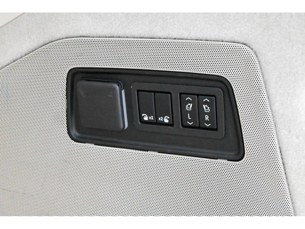 Used 2023 Cadillac Escalade Premium Luxury Platinum image 72