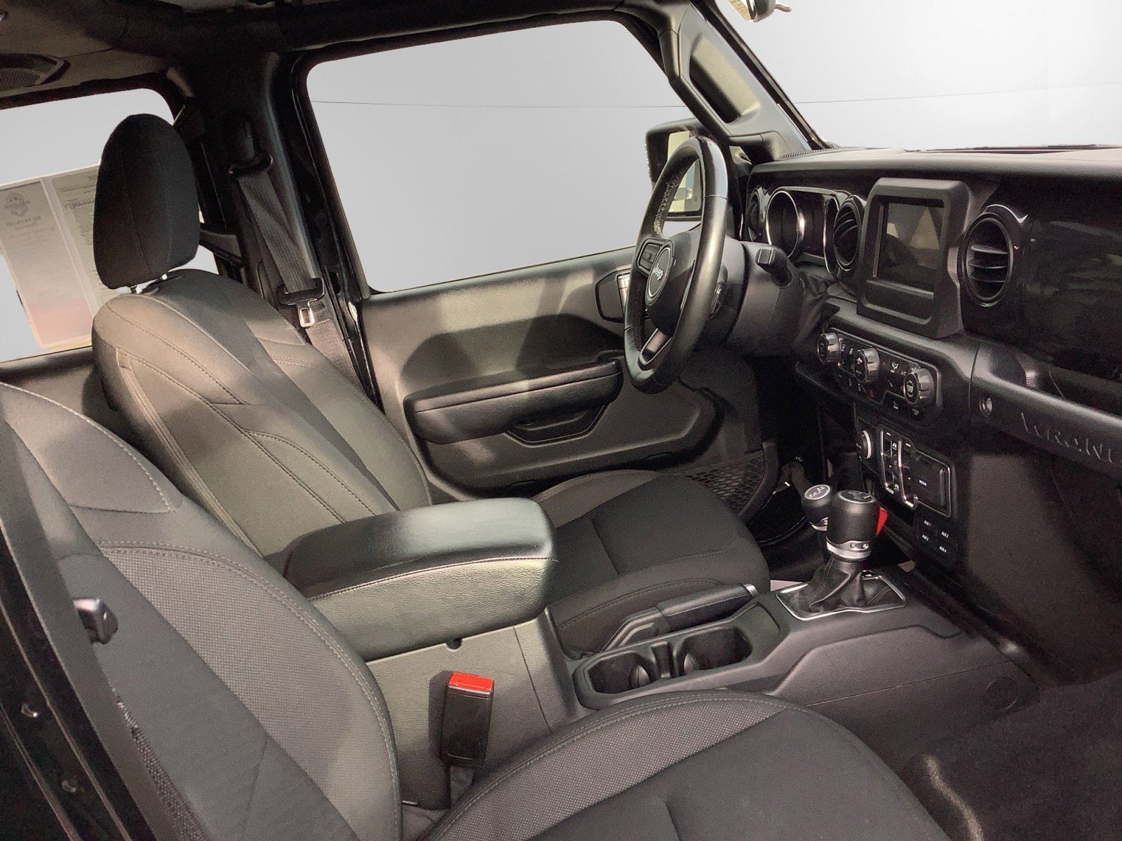 Used 2022 Jeep Wrangler Unlimited Sport image 15