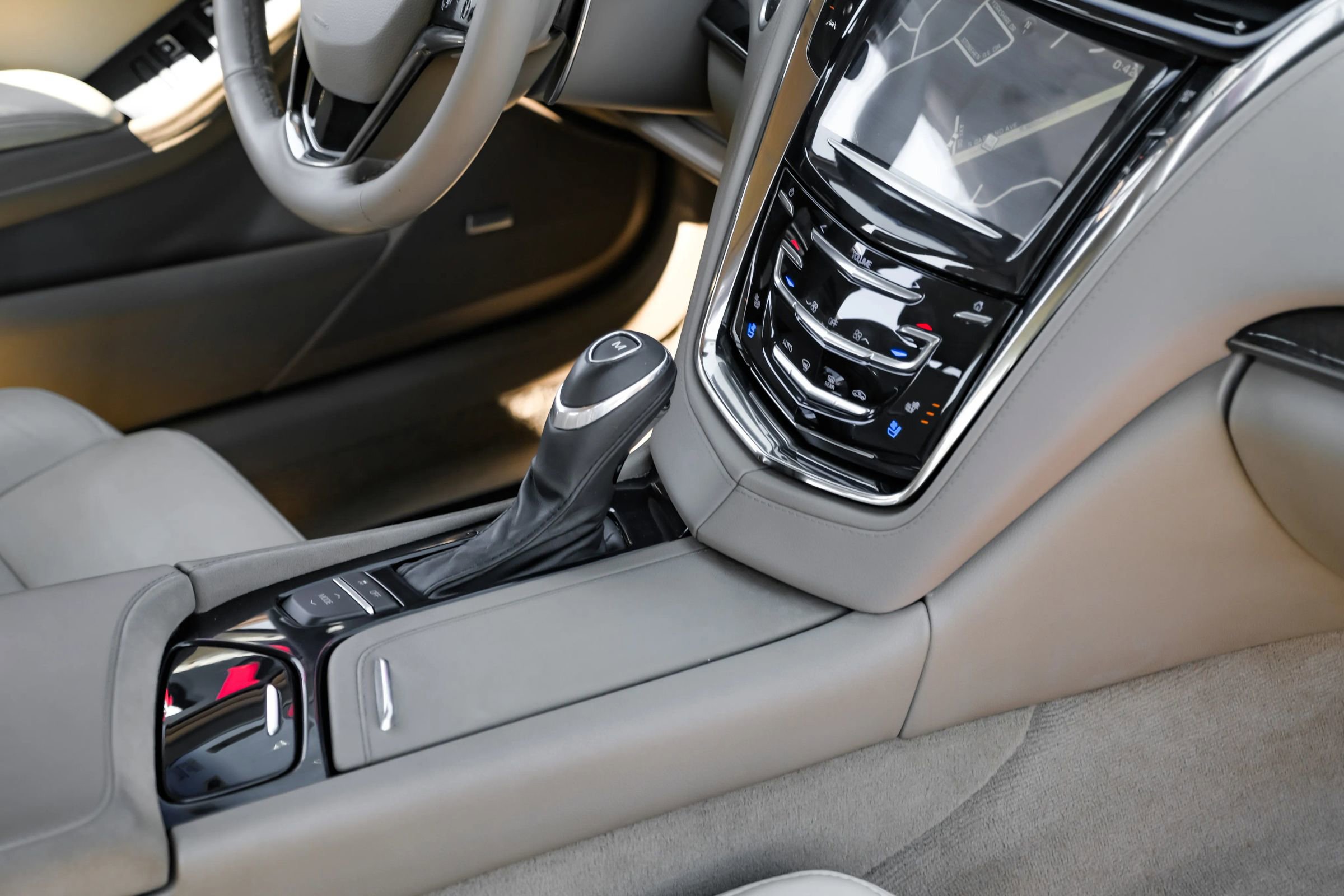 Used 2015 Cadillac CTS Luxury image 26