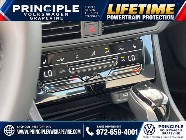 New 2027 Volkswagen Jetta SE FWD image 20