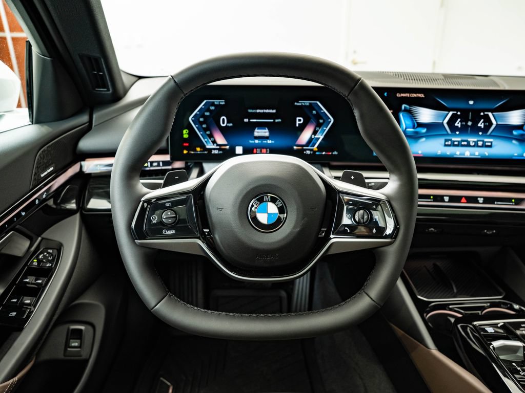 New 2027 BMW 530i xDrive w/ Premium Package AWD/4WD image 39