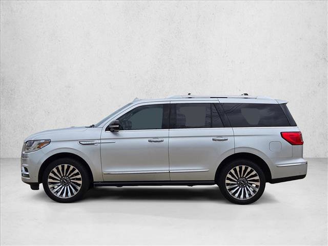Used 2019 Lincoln Navigator Reserve w/ Cargo Package AWD/4WD image 8