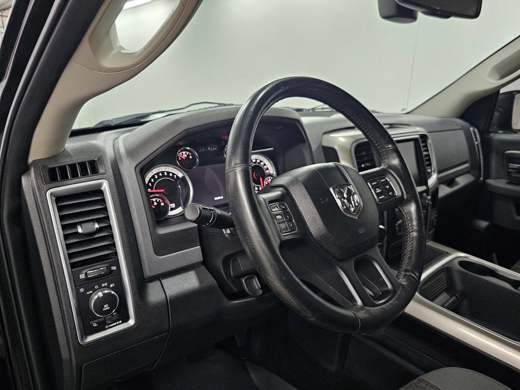Used 2015 RAM 1500 Big Horn AWD/4WD image 13
