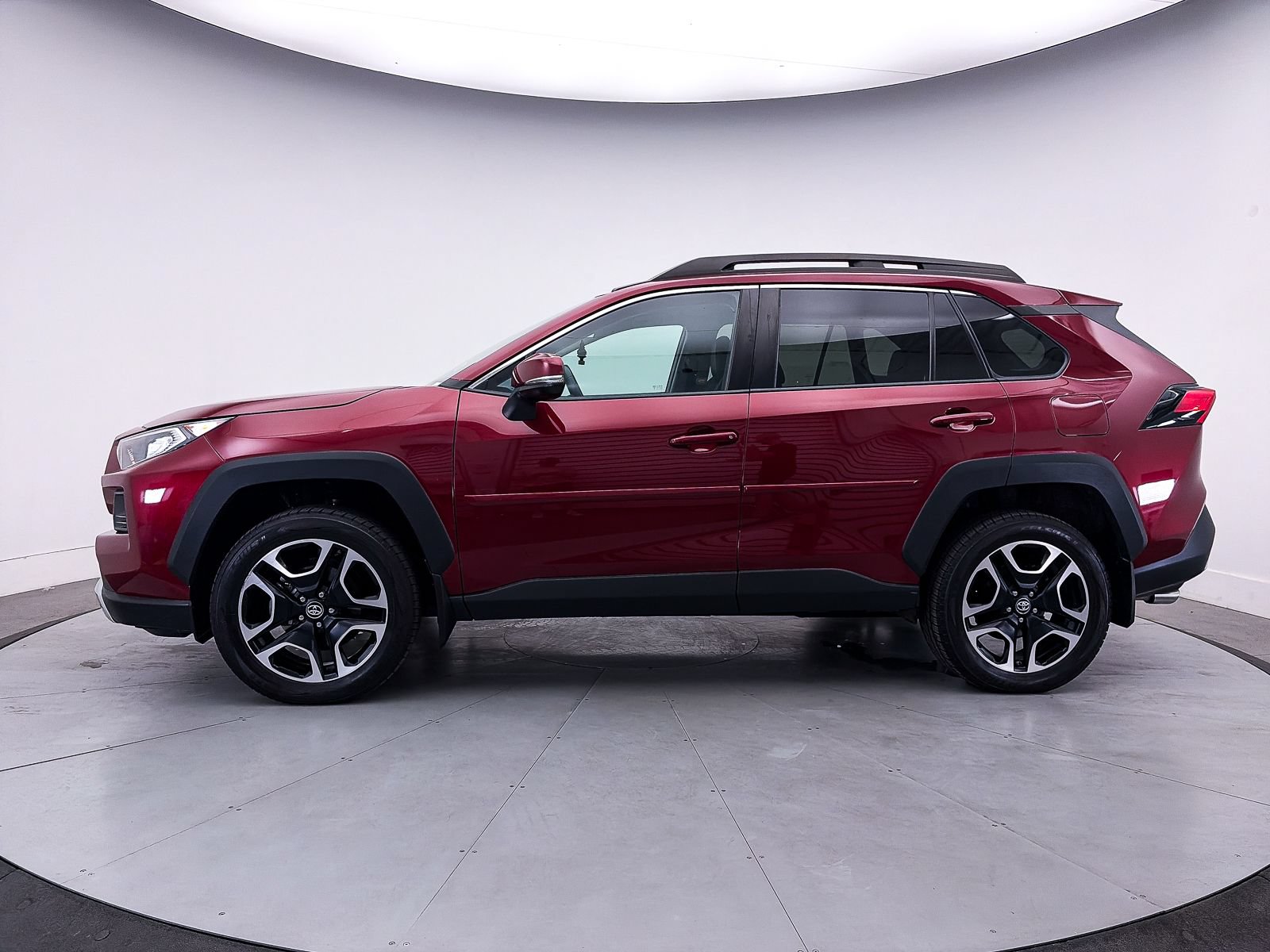 Used 2019 Toyota RAV4 Adventure w/ Cold Weather Package AWD/4WD image 39