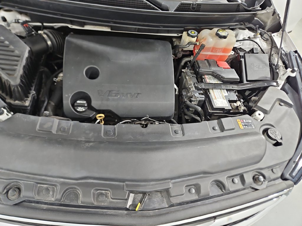 Used 2018 Buick Enclave Premium w/ Experience Buick Package AWD/4WD image 22