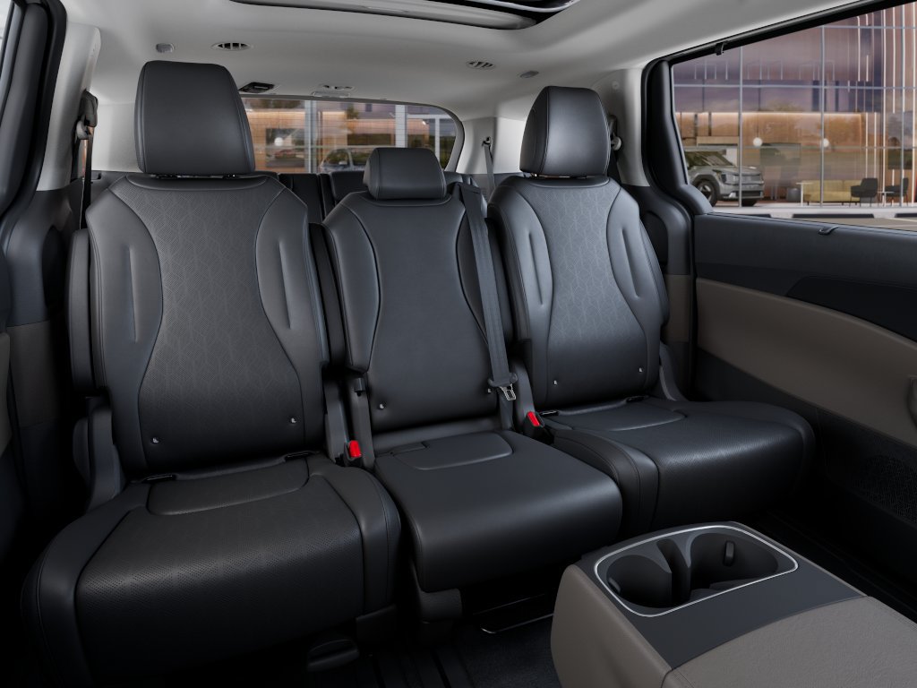 New 2027 Kia Carnival SX FWD image 17