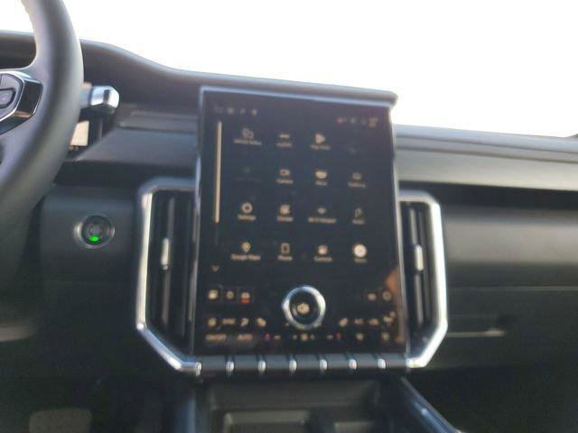 New 2025 GMC Acadia Elevation w/ Elevation Premium Package FWD image 13