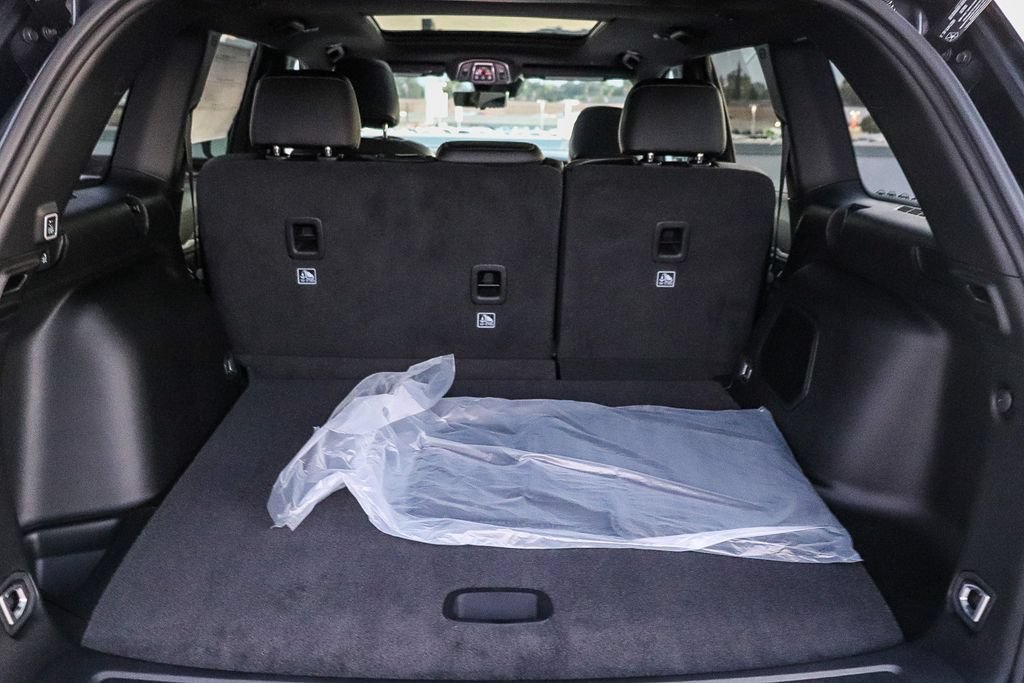 New 2026 Jeep Grand Cherokee Limited AWD/4WD image 30