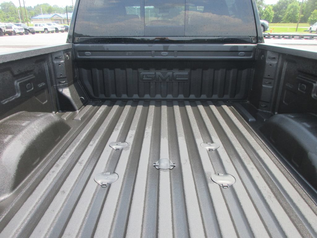 New 2026 GMC Sierra 2500 AT4 w/ AT4 Premium Plus Package AWD/4WD image 7