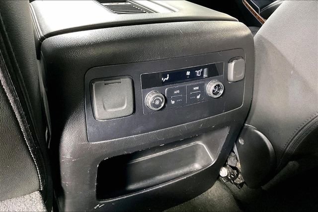 Used 2018 Chevrolet Tahoe Premier image 11