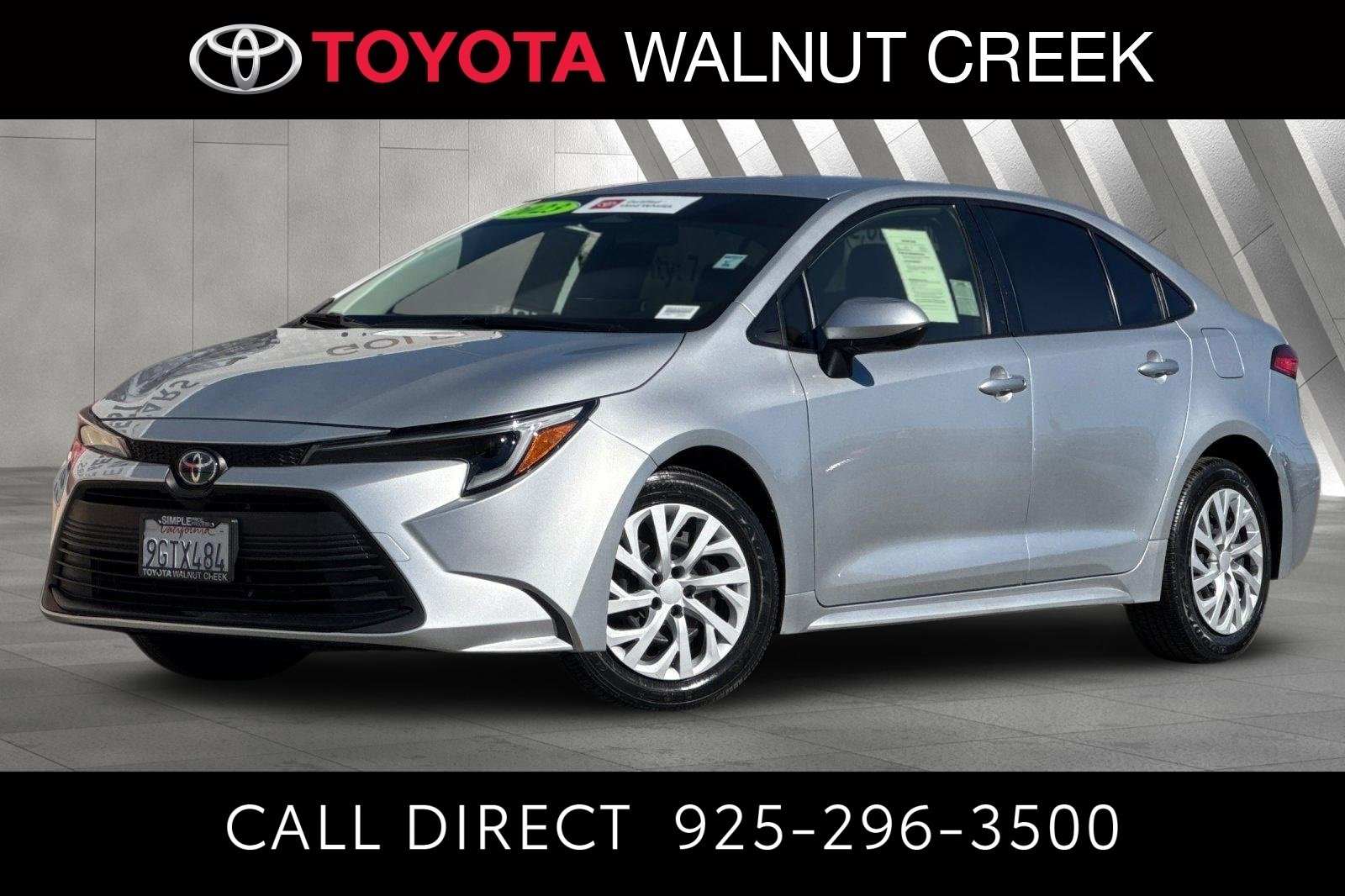 Certified 2023 Toyota Corolla LE image 1