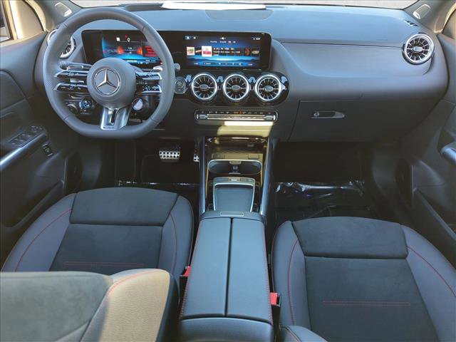 New 2026 Mercedes-Benz GLA 35 AMG 4MATIC image 14