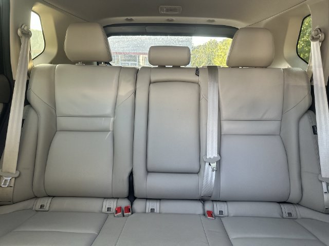 Used 2023 Nissan Rogue SL AWD/4WD image 29