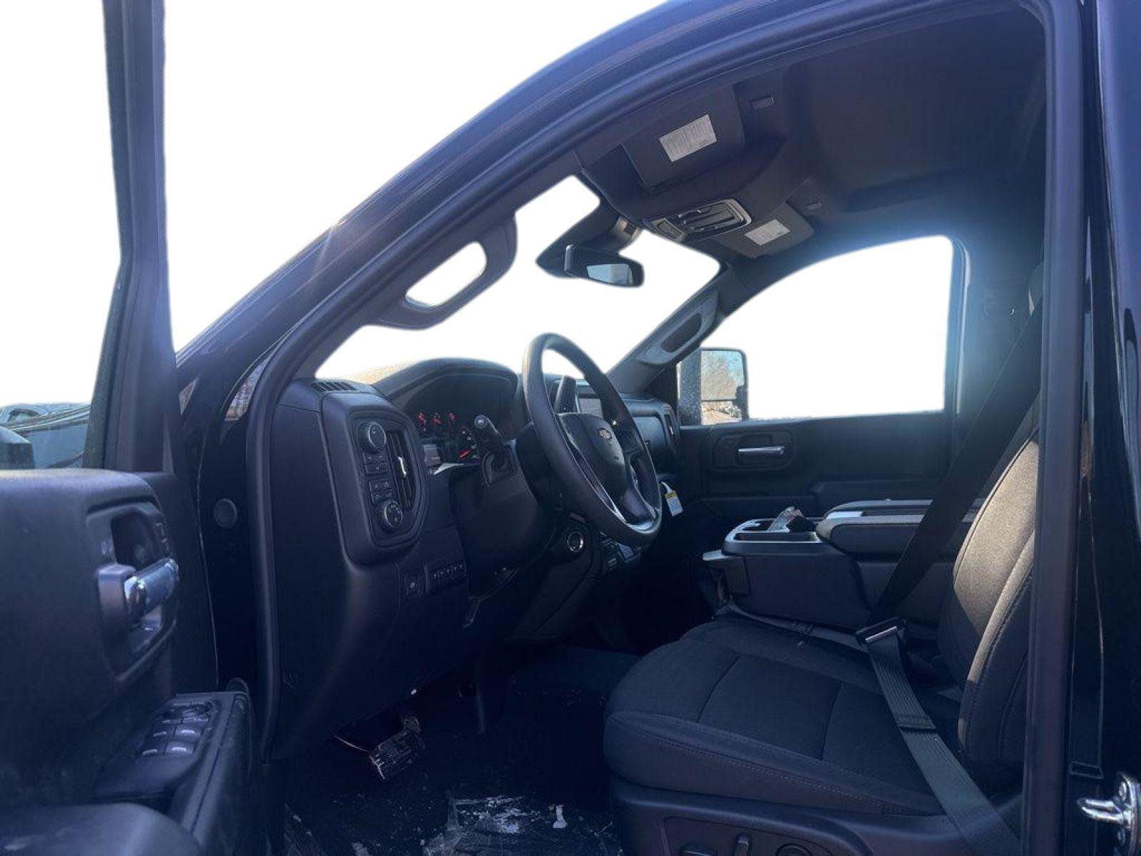 New 2026 Chevrolet Silverado 2500 Custom w/ Custom Value Package AWD/4WD image 12