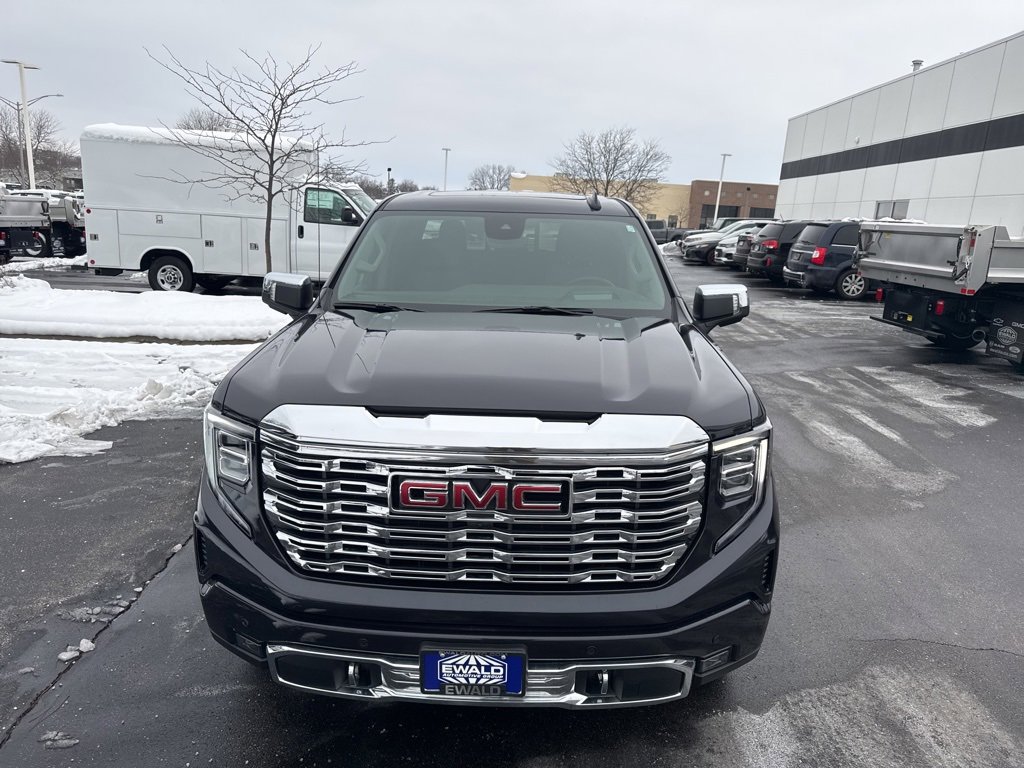 Used 2026 GMC Sierra 1500 Denali w/ Denali Reserve Package image 3