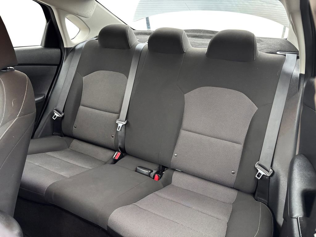 Used 2023 Kia Forte LX image 21