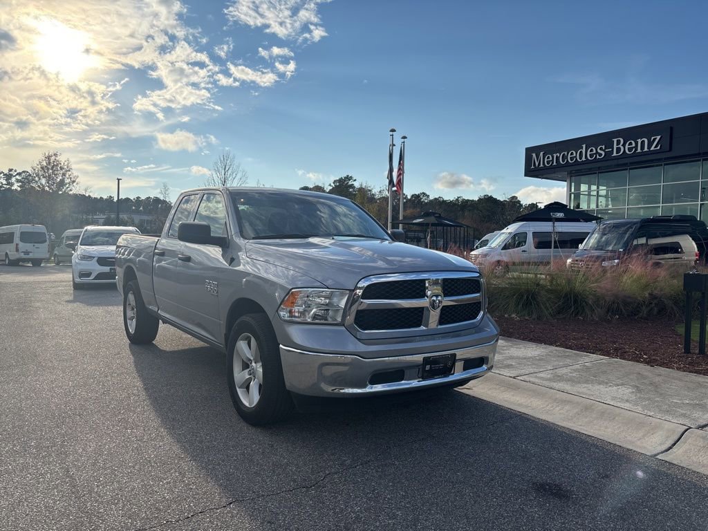 Used 2024 RAM 1500 Classic SLT AWD/4WD image 3
