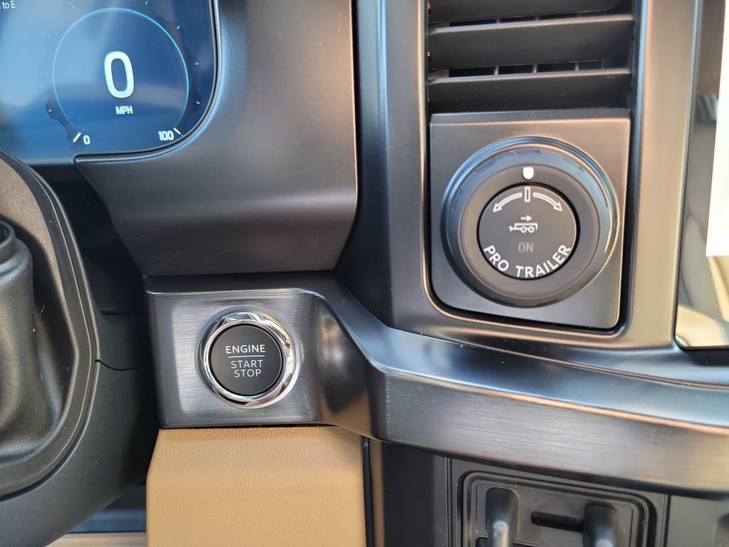 New 2026 Ford F250 Lariat w/ Lariat Premium Package AWD/4WD image 26