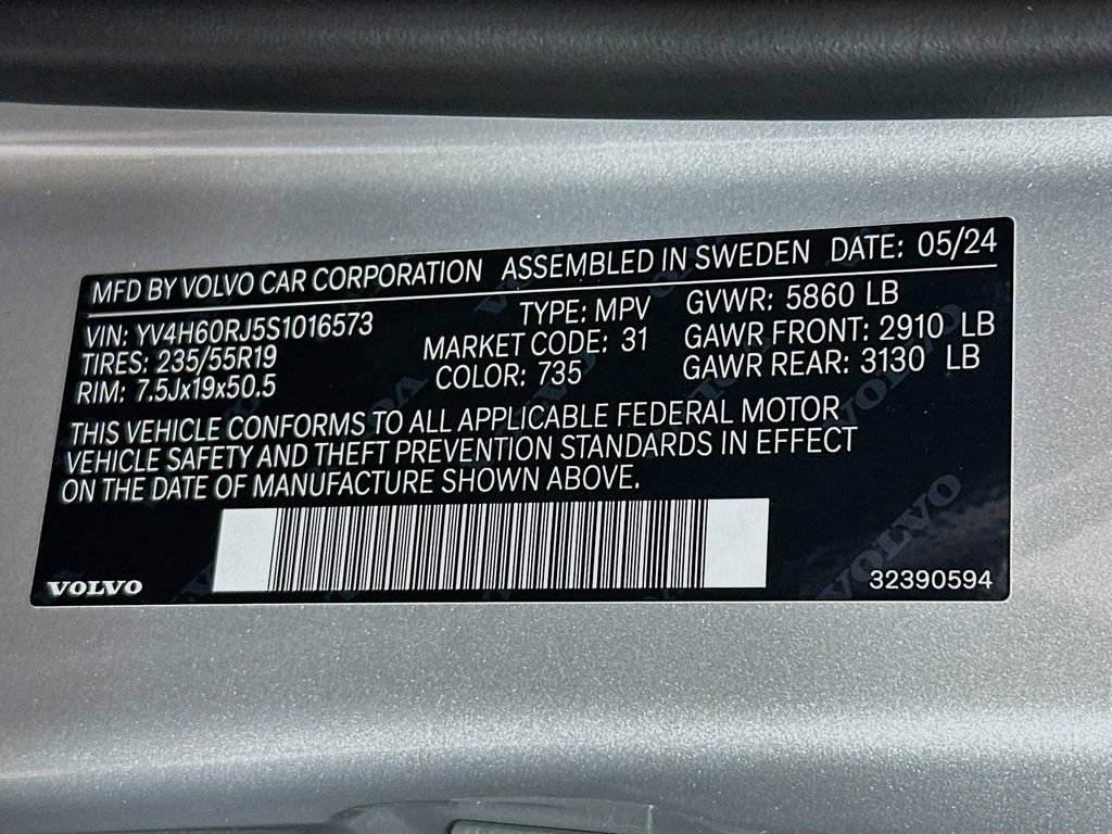 Used 2025 Volvo XC60 T8 Core w/ Protection Package Premier image 26