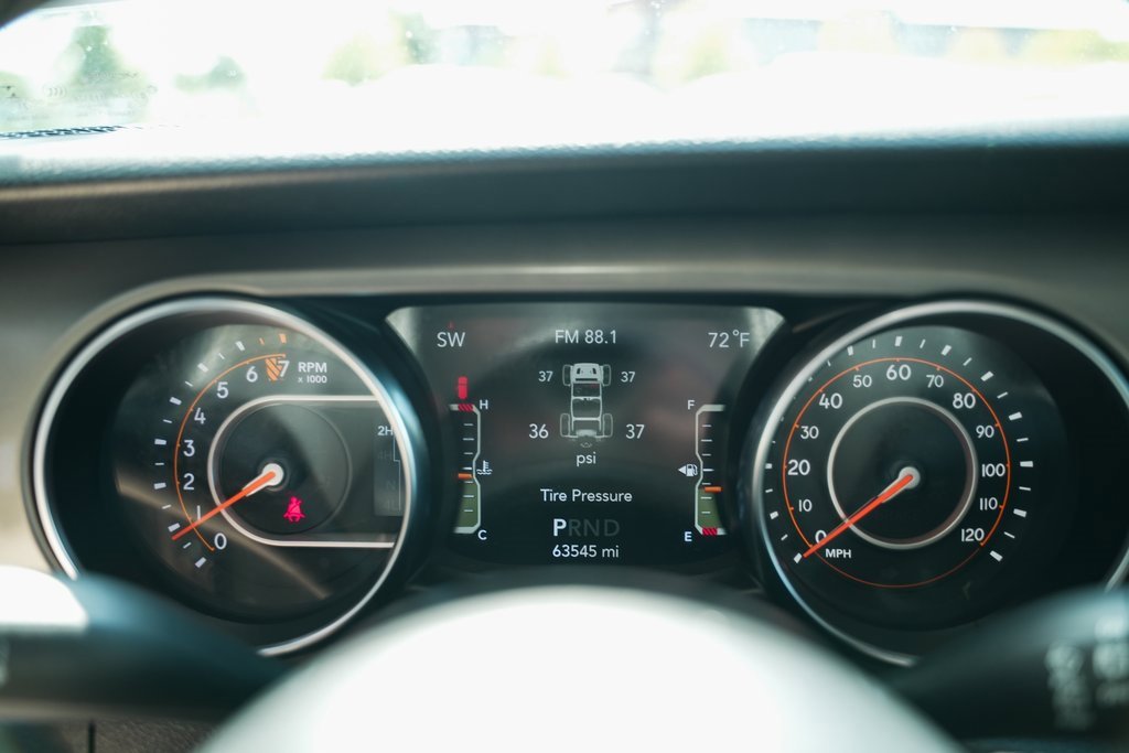 Used 2021 Jeep Wrangler Unlimited Sport image 21