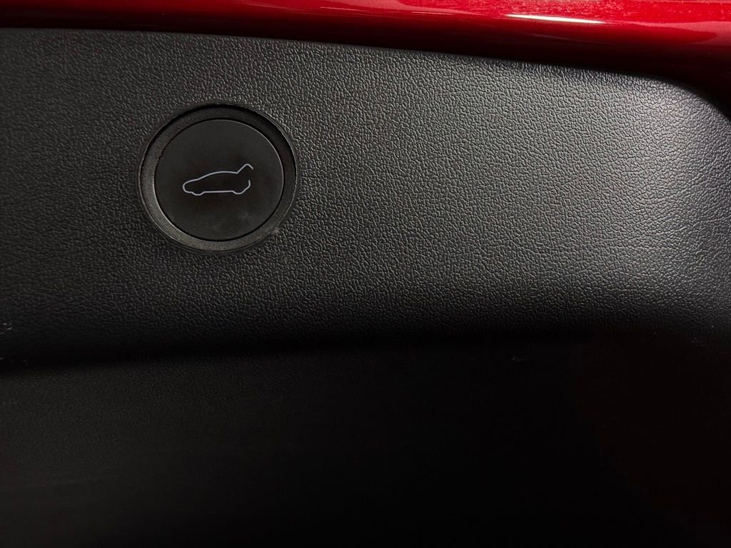 Used 2023 Tesla Model 3 Standard Range RWD image 29