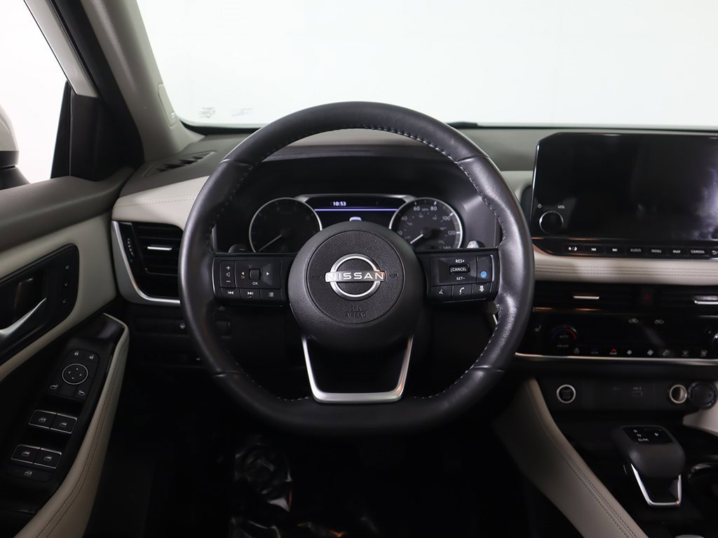 Used 2023 Nissan Rogue SL w/ SL Premium Package image 42