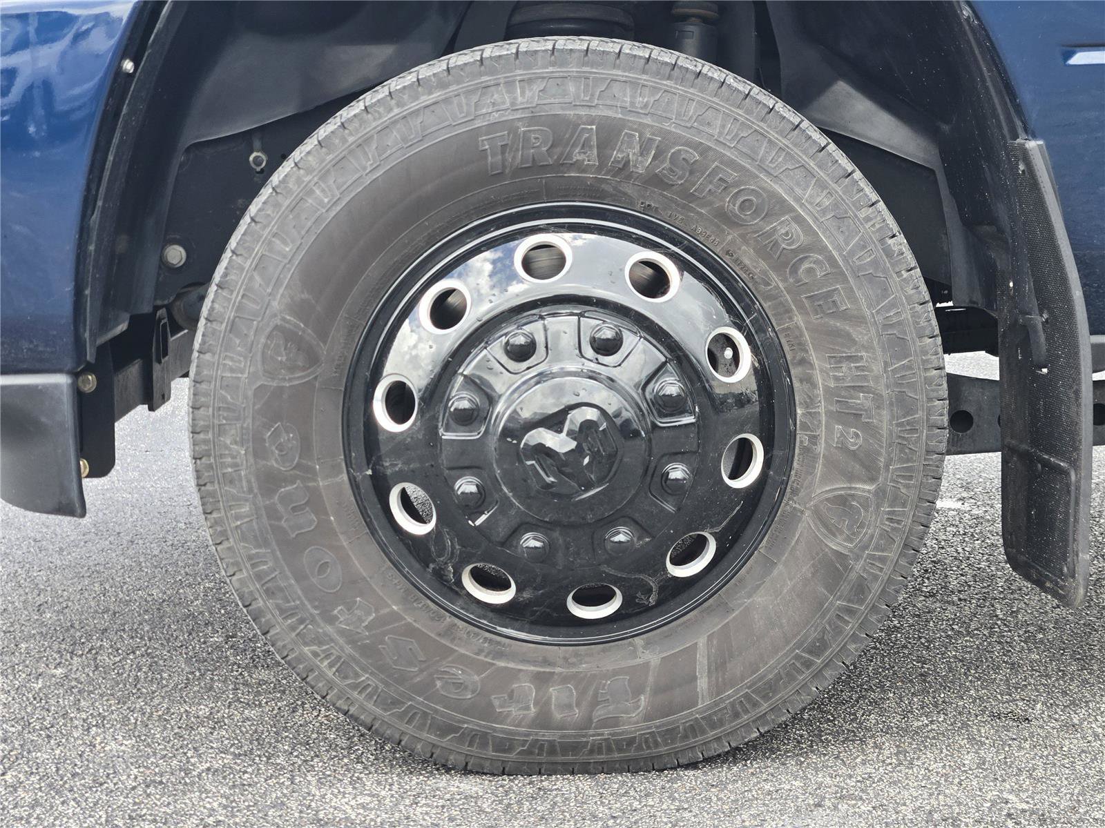 Used 2023 RAM 3500 Laramie w/ Night Edition AWD/4WD image 10
