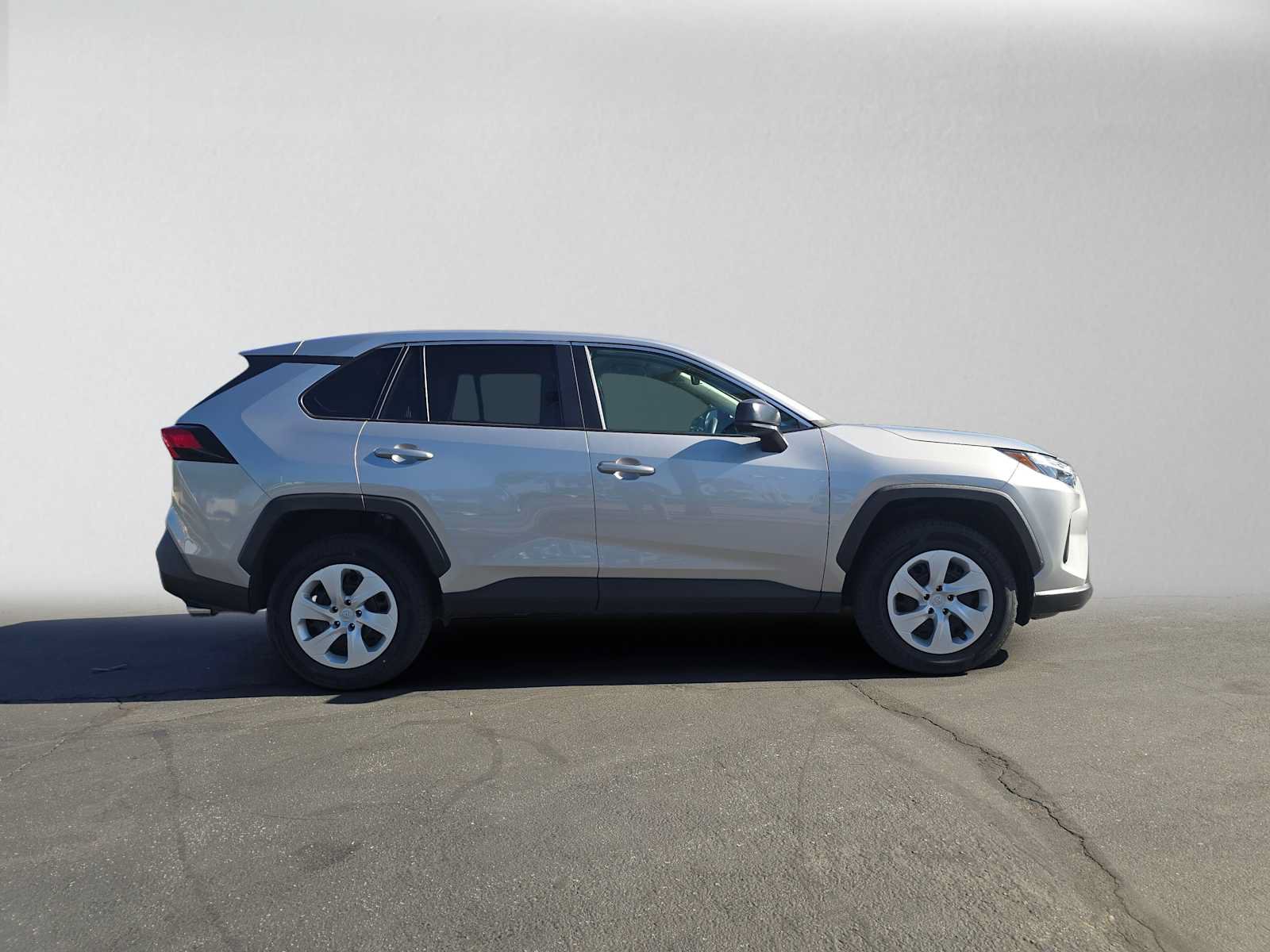 Certified 2025 Toyota RAV4 LE AWD/4WD image 2