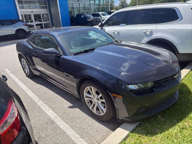 Used 2015 Chevrolet Camaro LS RWD image 2