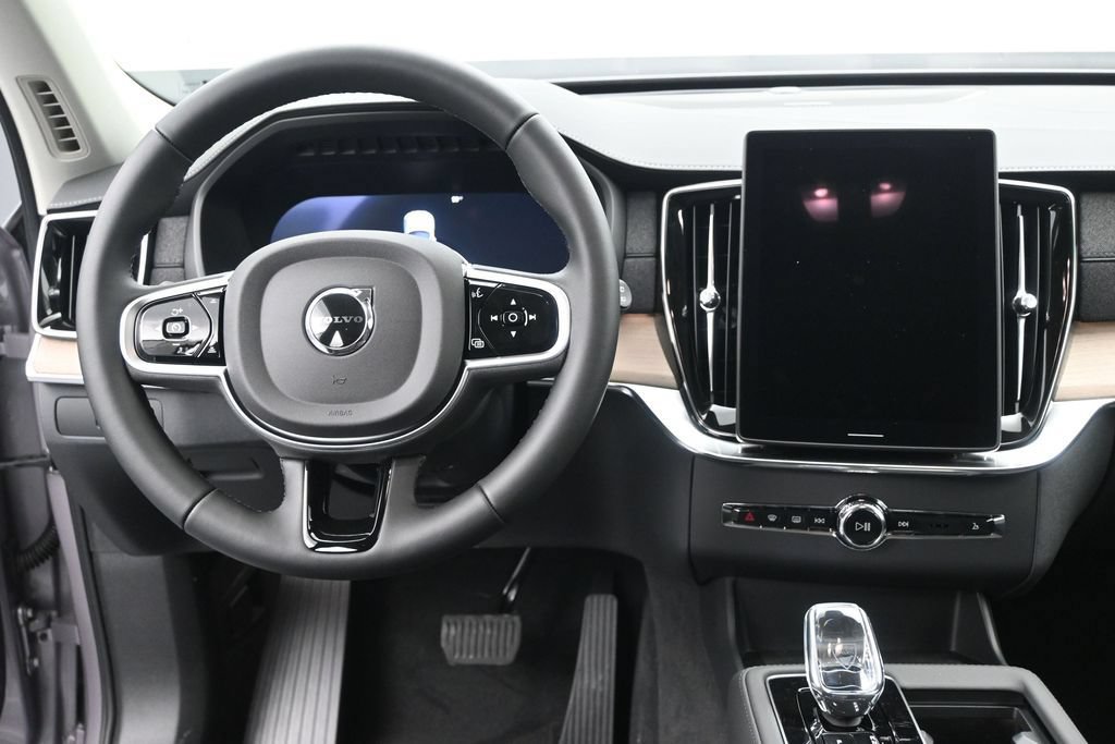 New 2026 Volvo XC90 B6 Plus AWD/4WD image 12