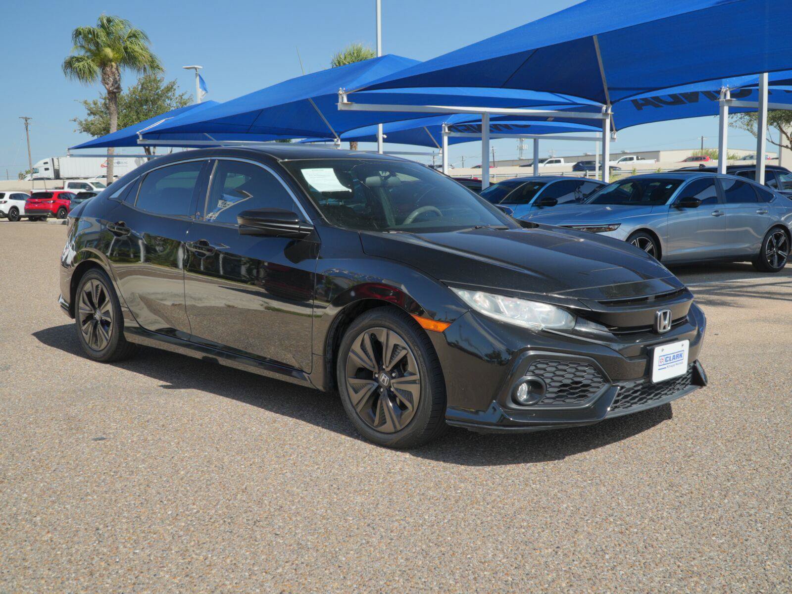 Used 2018 Honda Civic EX image 3