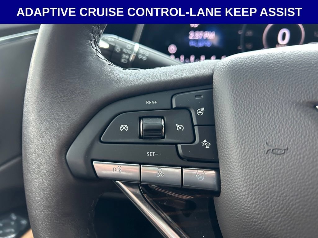 Used 2024 Cadillac Escalade Sport AWD/4WD image 17