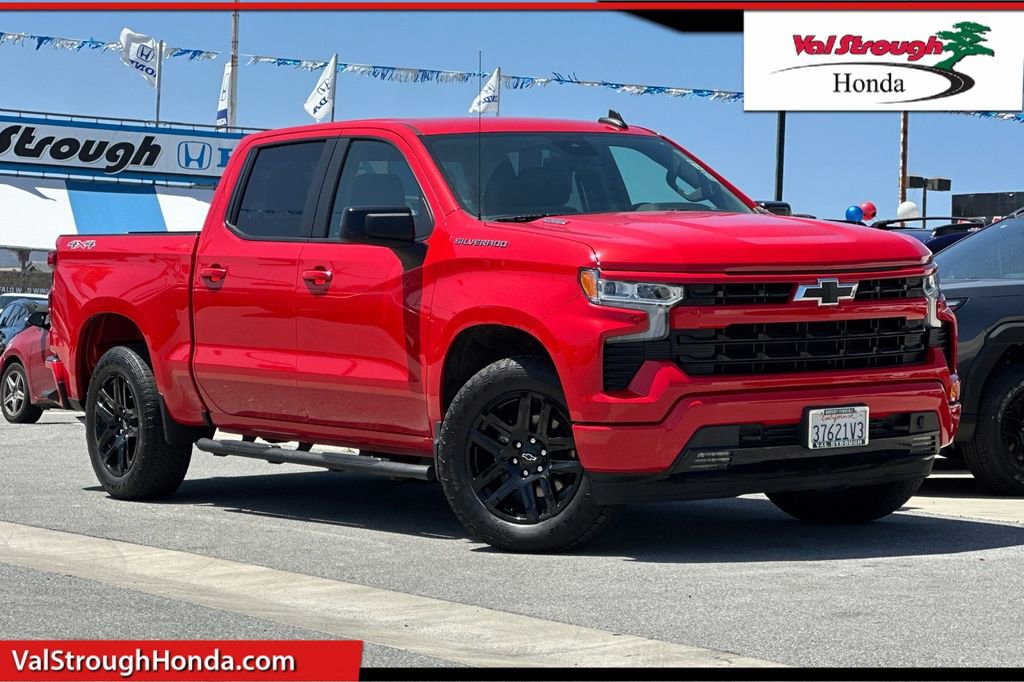 Used 2023 Chevrolet Silverado 1500 RST AWD/4WD image 1