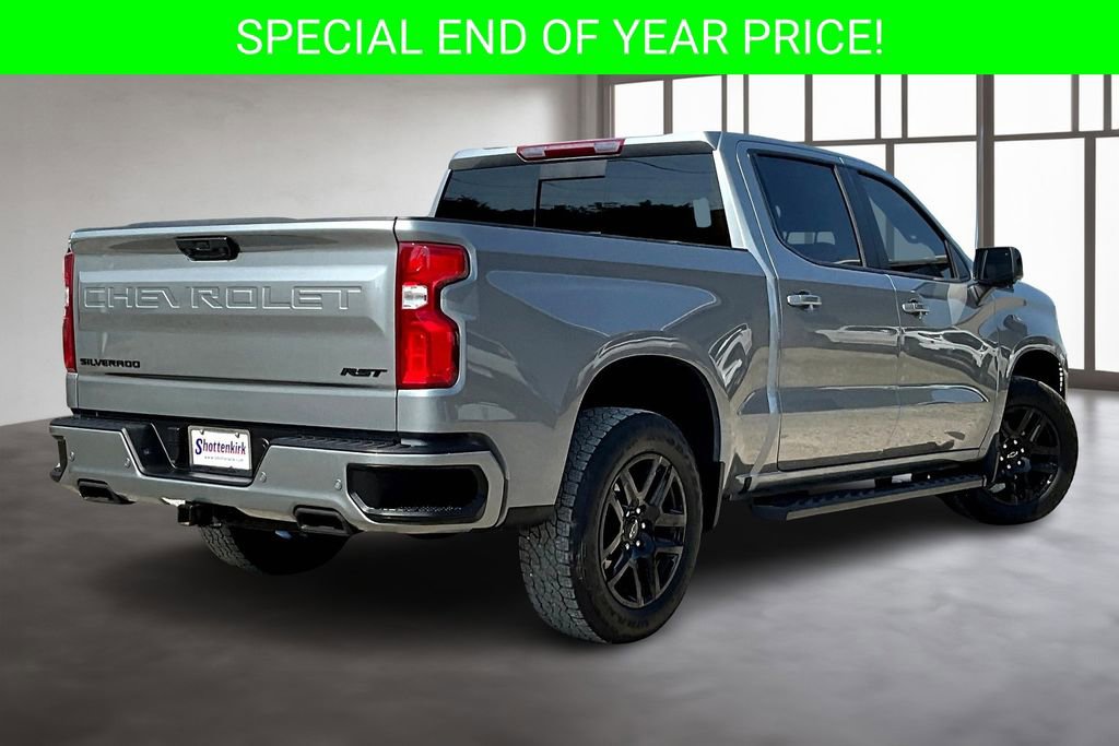 Used 2025 Chevrolet Silverado 1500 RST w/ Dark Appearance Package image 6