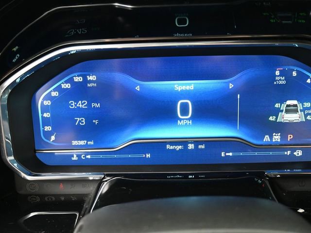 Used 2023 Chevrolet Silverado 1500 RST w/ Redline Edition image 9