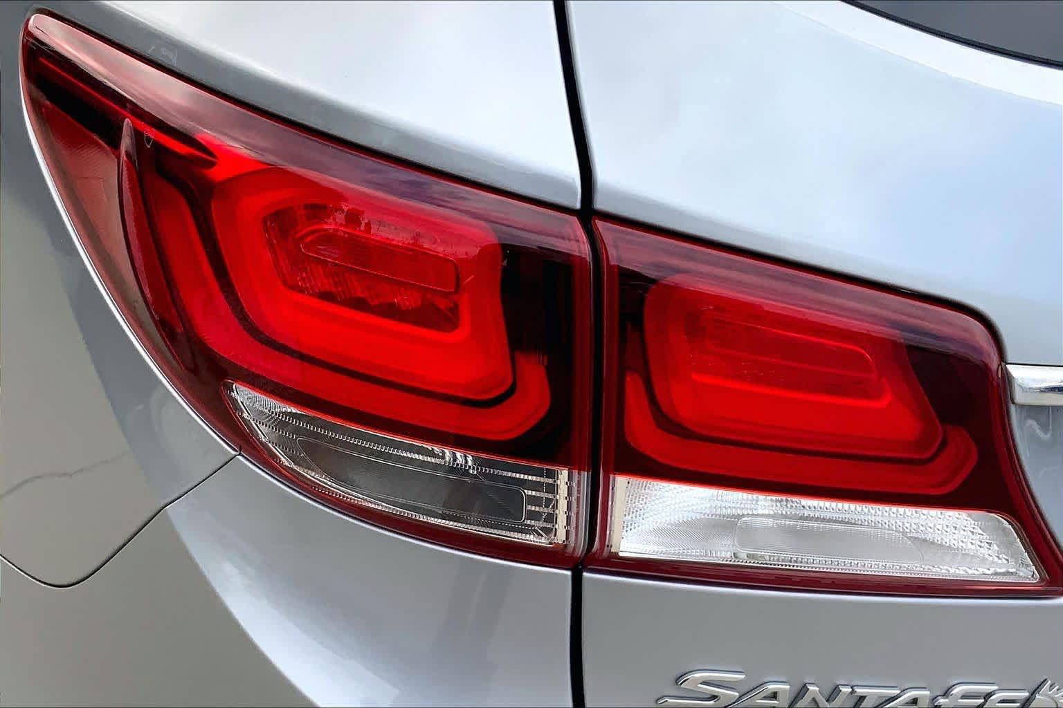 Used 2019 Hyundai Santa Fe XL FWD image 28