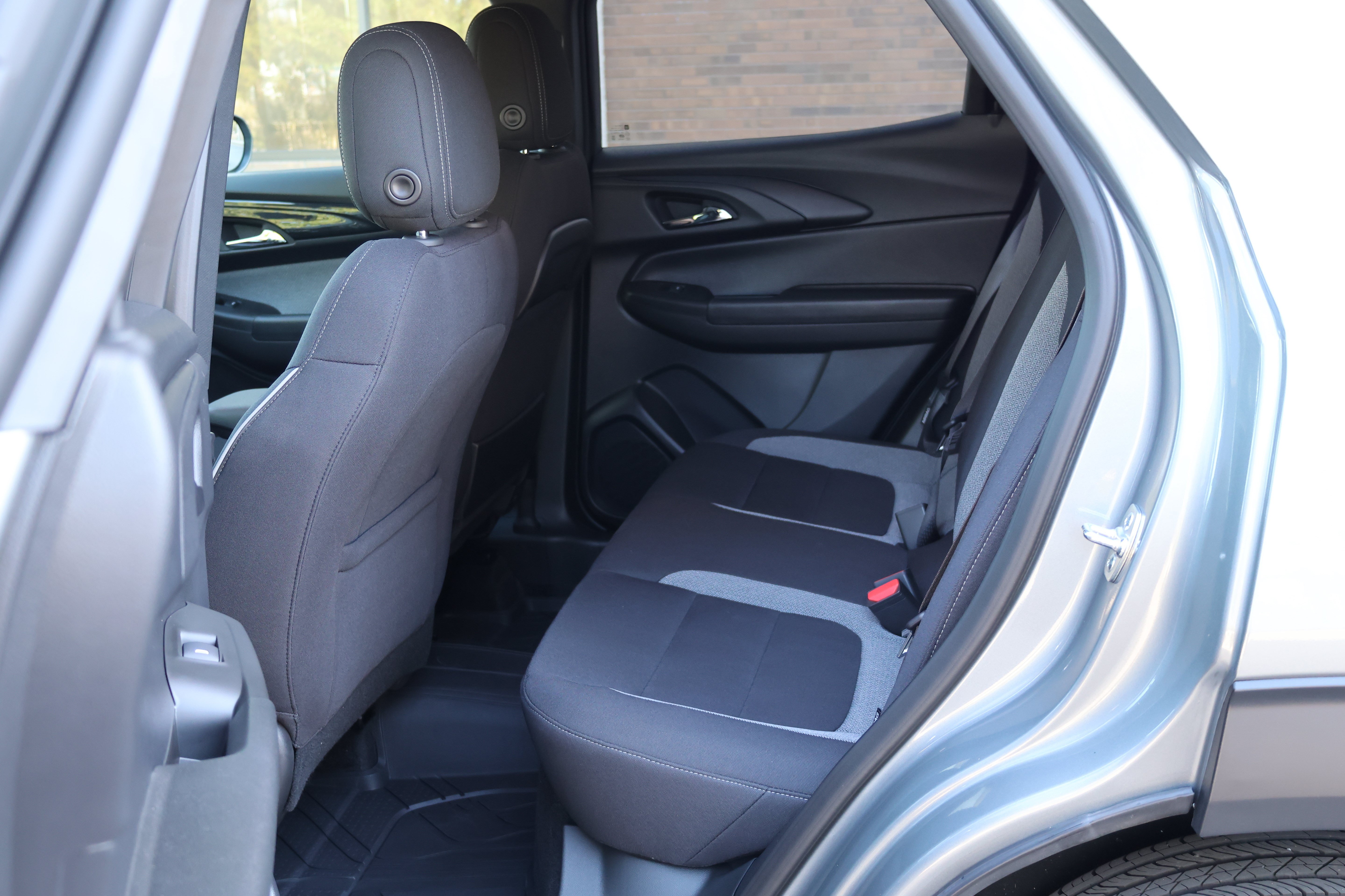 Used 2026 Chevrolet TrailBlazer LS w/ LS Convenience Package AWD/4WD image 15
