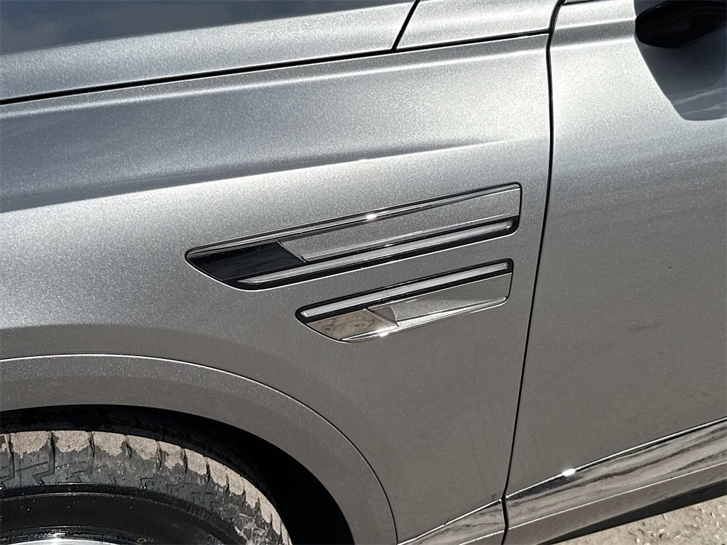 Used 2024 Genesis GV80 2.5T image 36